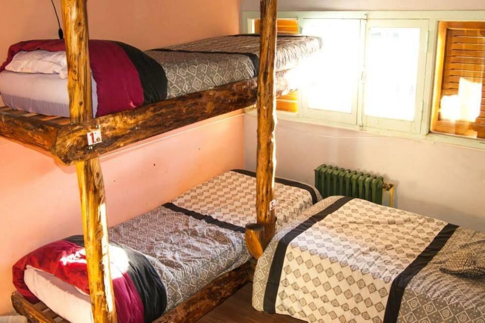 Casa Pueblo Hostel Mendoza Bagian luar foto