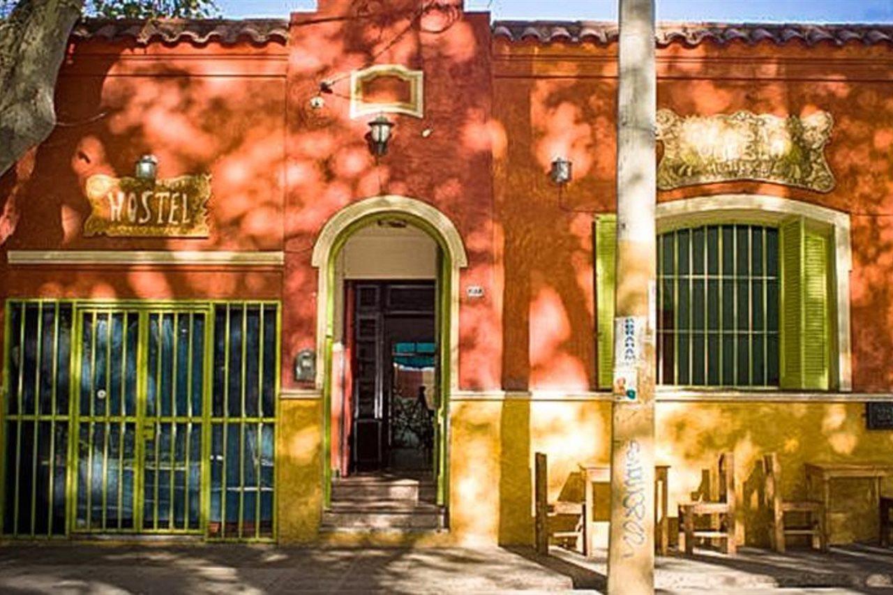 Casa Pueblo Hostel Mendoza Bagian luar foto