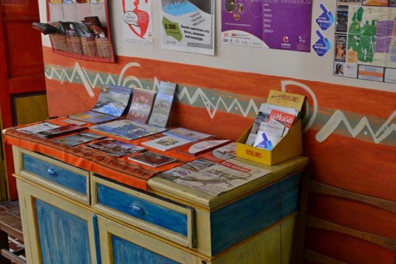 Casa Pueblo Hostel Mendoza Bagian luar foto