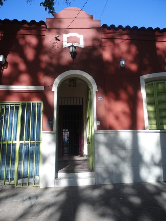 Casa Pueblo Hostel Mendoza Bagian luar foto